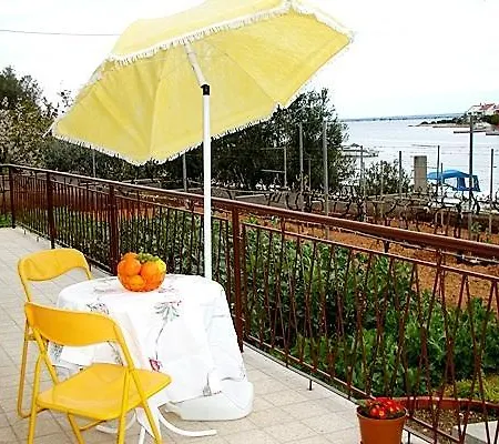 Apartments Lukoran Apartamento