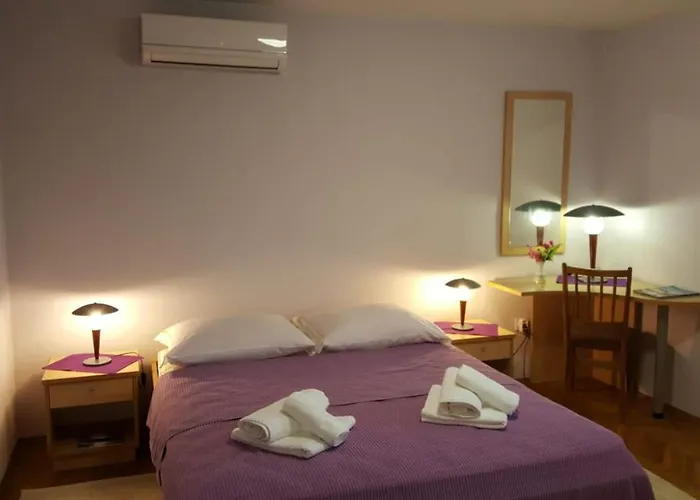 Apartments Lukoran 公寓 Lukoran