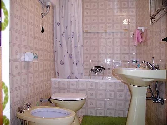 Apartments Lukoran *