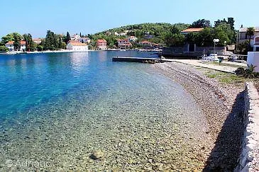 Apartments Lukoran *