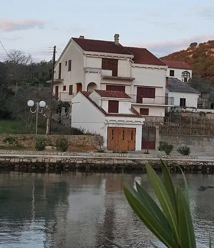 Apartments Lukoran * Lukoran